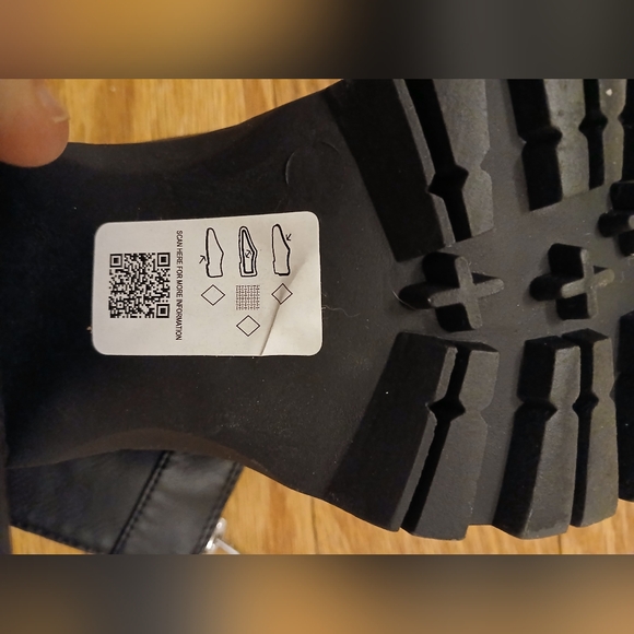 ASOS Miss Selfridge NWOB Black Zipper Punk Steam Grunge Indie Rock Boots 6 UK 4 - Picture 9 of 16